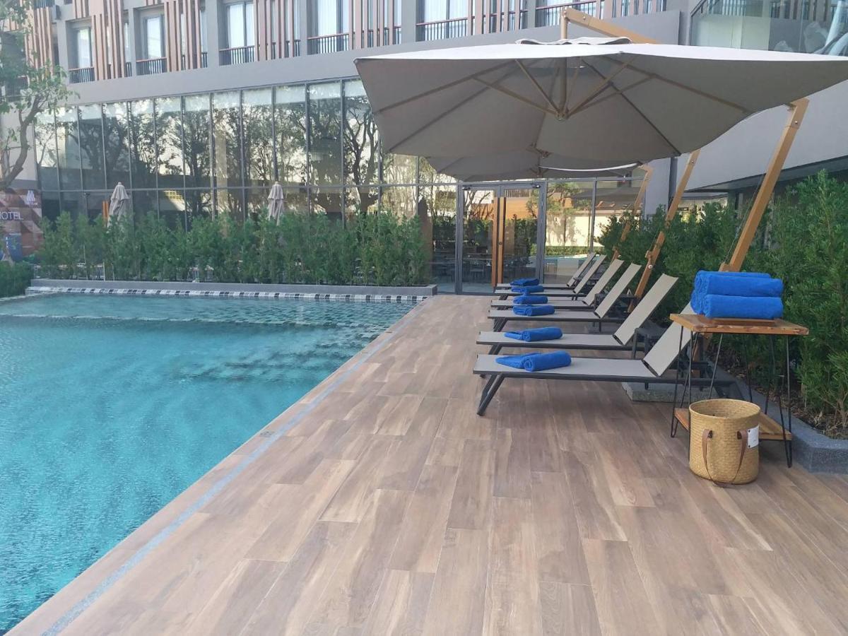 The Teak Hotel 4*